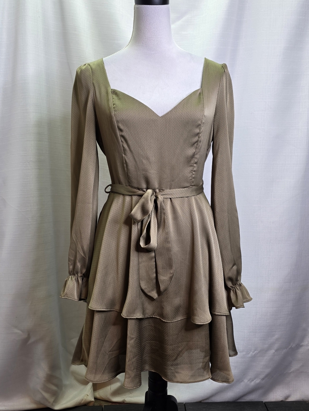 Altar'd State Green Satin Long Sleeve Ruffle Midi Dress Size Large